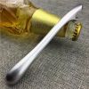 Portable Bottle Opener Zinc Alloy Beer Opener Hand-Held Cap Lifter Party Supplies Souvenirs Gifts for Home Bar - black